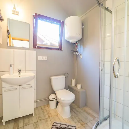 別荘 Mazurskie Posiadlo Wypoczynkowe Mazury