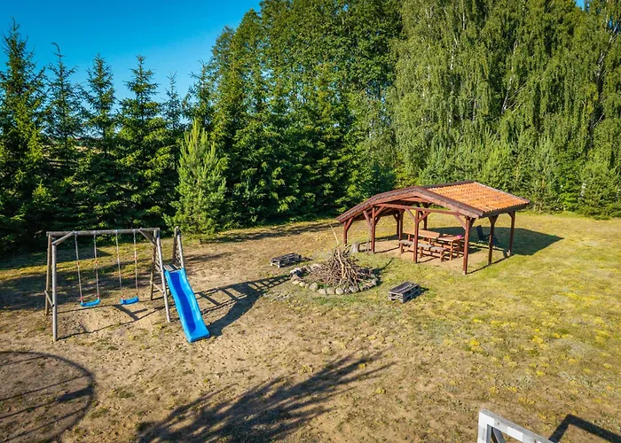 Mazurskie Posiadlo Wypoczynkowe Mazury Prázdninový dům